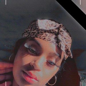 Meet your Posher, Lashae